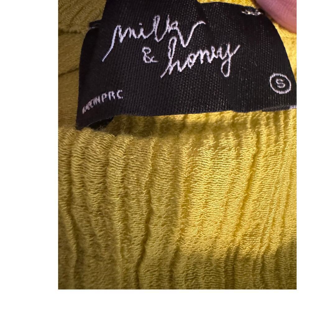 Milk & Honey Anthropologie Halter Top Yellow Crochet Ruffle Boho Festival Sz S - Picture 4 of 6